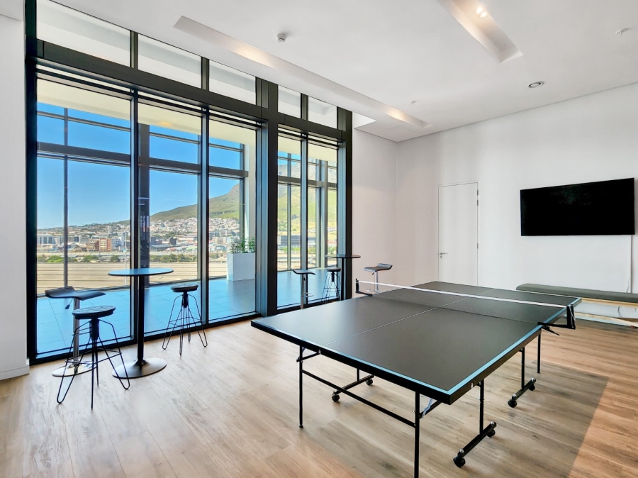 2 Bedroom Property for Sale in Foreshore Western Cape